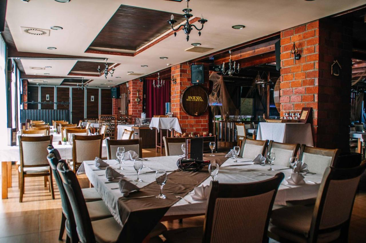 באניה לוקה Hotel Fortuna מראה חיצוני תמונה