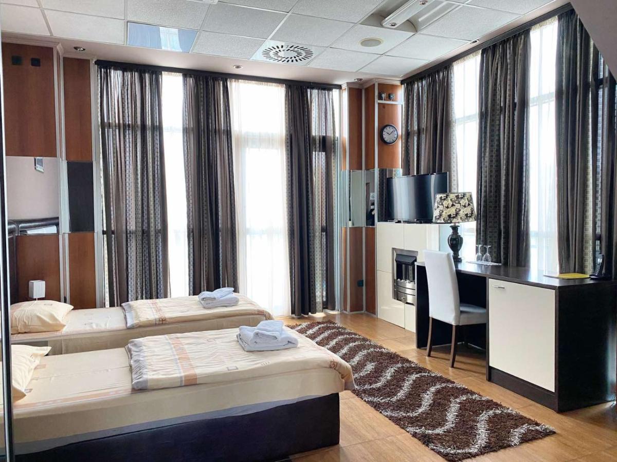 באניה לוקה Hotel Fortuna מראה חיצוני תמונה